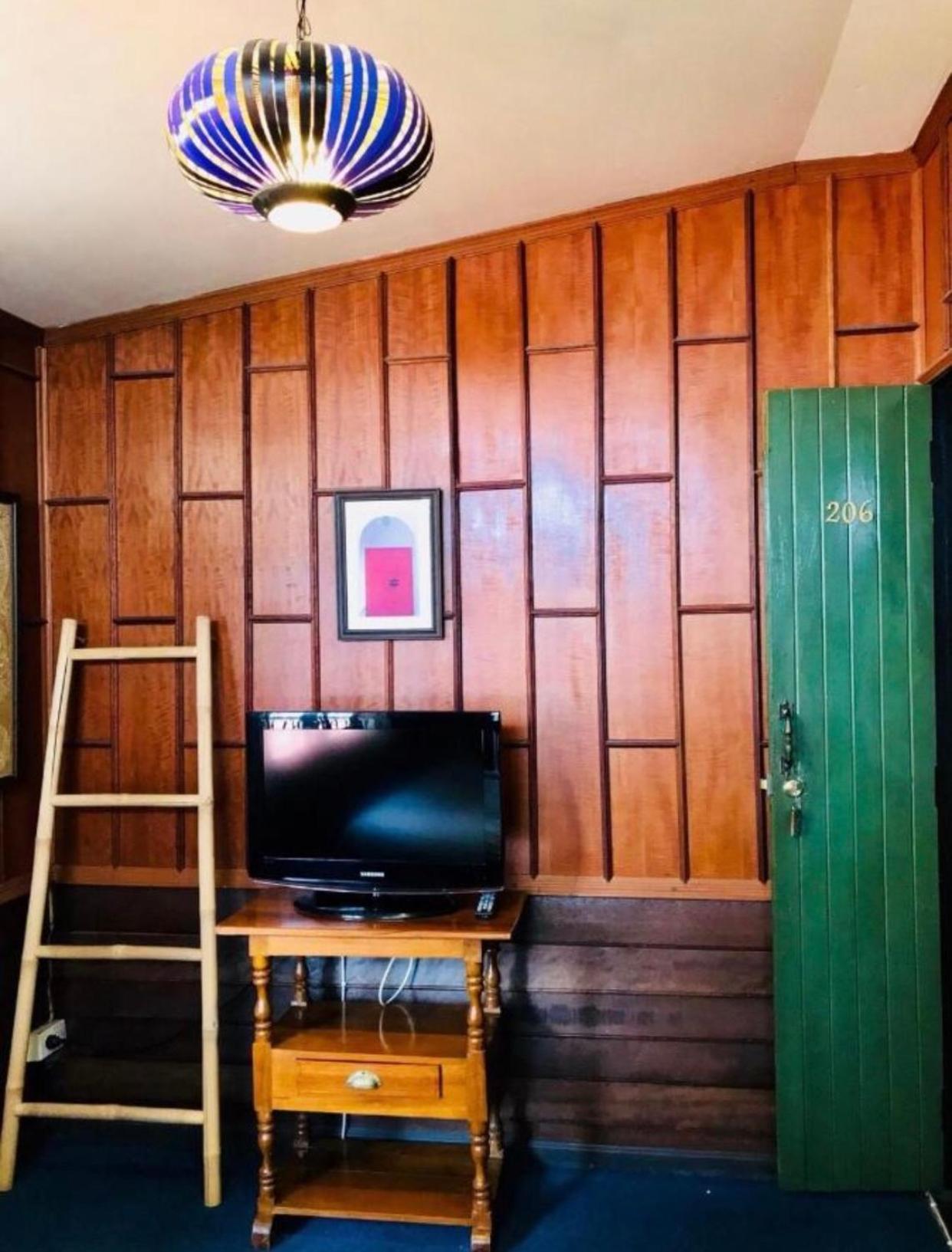 Hostel Nearthepark Boutique House Chiang Mai Zewnętrze zdjęcie